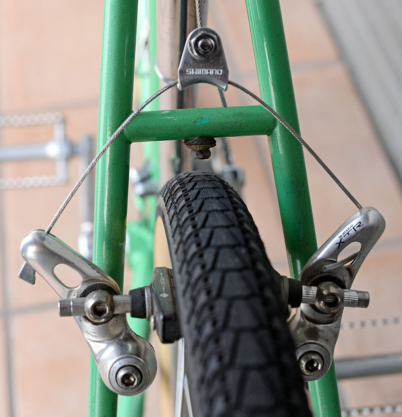 cable hanger bike