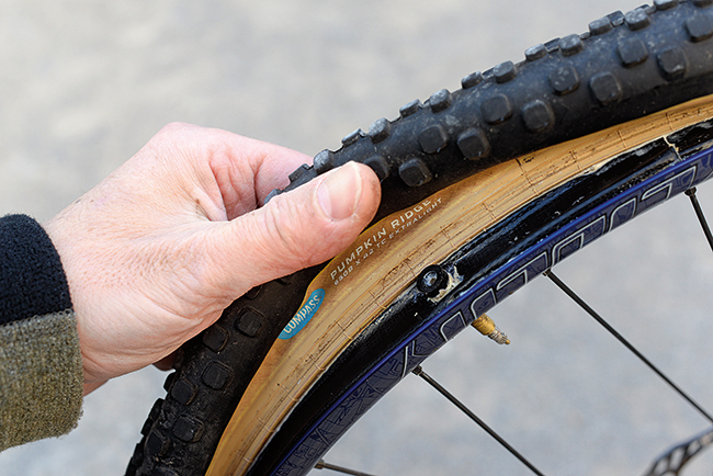 changing a tubeless tire